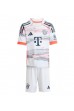 Bayern Munich Raphael Guerreiro #22 Jalkapallovaatteet Lasten Vieraspeliasu 2025-26 Lyhythihainen (+ Lyhyet housut)